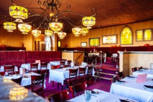 restaurant interior photography of lydias in butte montana